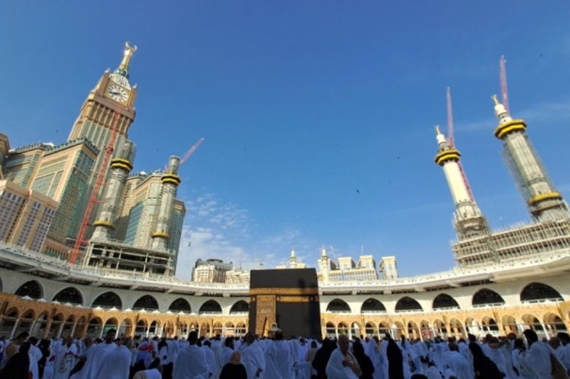 Perjalanan Haji dan Umroh Penuh Berkah