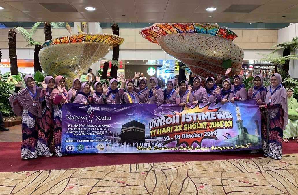 Berapa besarnya biaya umroh saat ini yang perlu disiapkan