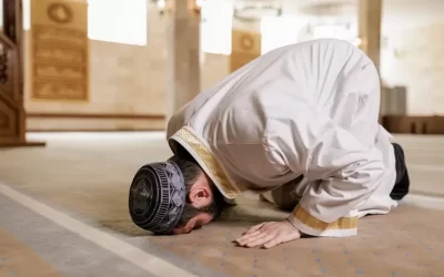 Apakah Perjalanan Berwisata Memperbolehkan Qashar Shalat?