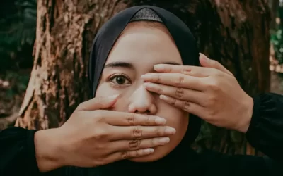 Hukum Menjelekkan Kantor Tempat Bekerja