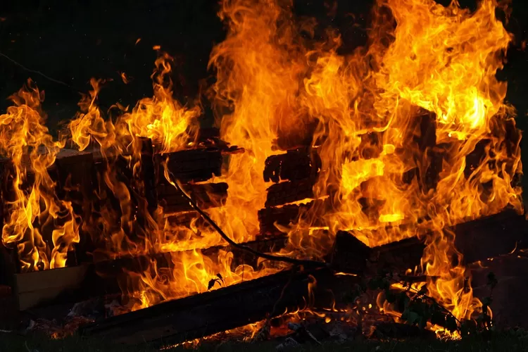 Golongan yang Diharamkan Masuk Neraka