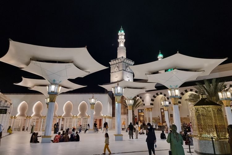 Etika di Masjid Nabawi yang Dianjurkan oleh Arab Saudi