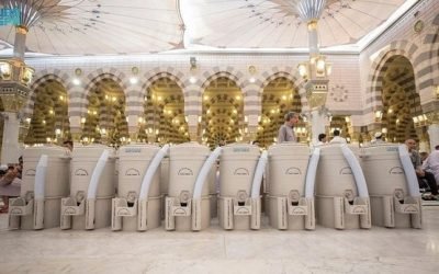 Fakta Unik dan Kesitimewaan Air Zamzam