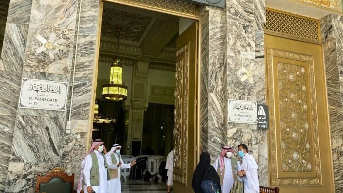 Masjidil Haram Sediakan Layanan dalam 51 Bahasa