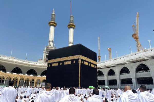 Umrah Mendatang Arab Saudi Targetkan 15 Juta Jemaah