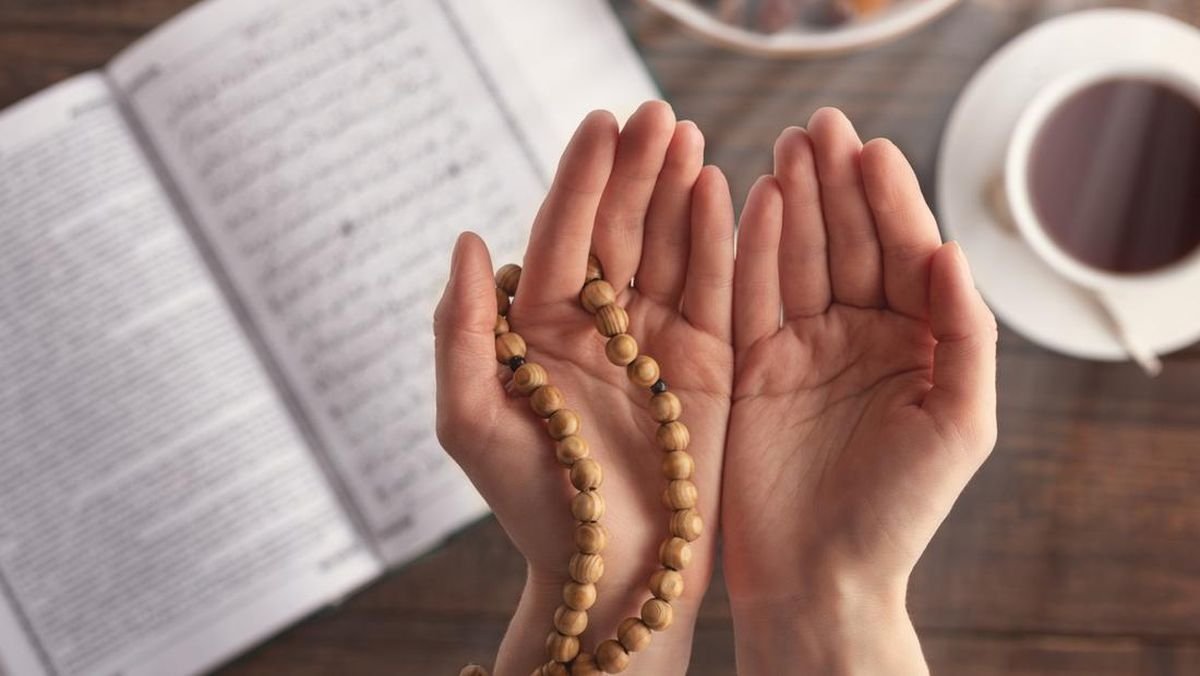 6 Doa agar Dijauhkan dari Api Neraka