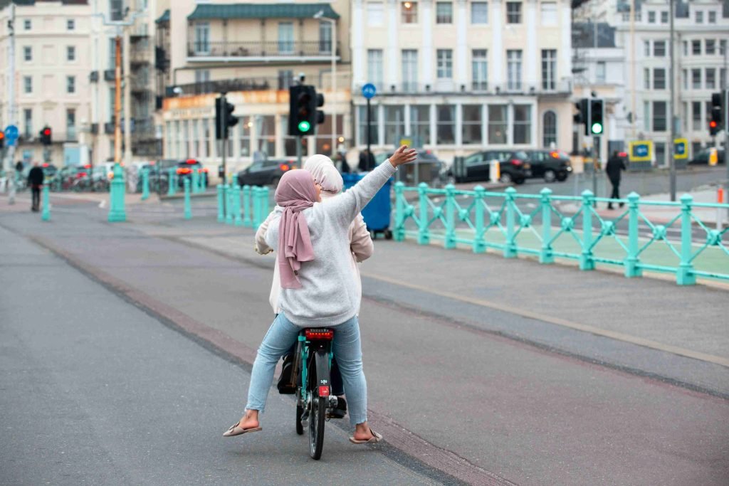 Ayat Al Qur’an tentang Menjelajah Bumi Ayat Al Qur'an tentang Menjelajah Bumi
