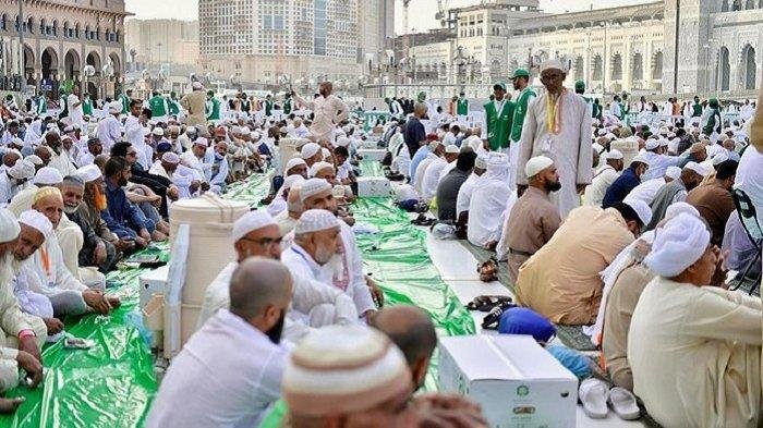 Aturan Baru Buka Puasa di Masjid Nabawi Ramadan 2025