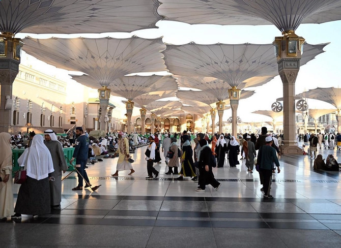 Keistimewaan dan Fakta Menarik Masjid Nabawi