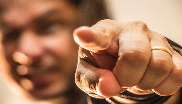 Rasulullah Shallallahu ‘alaihi wasallam Larang Muslim Berkata Kasar